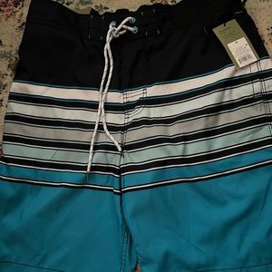 NWT Mens Board Shorts